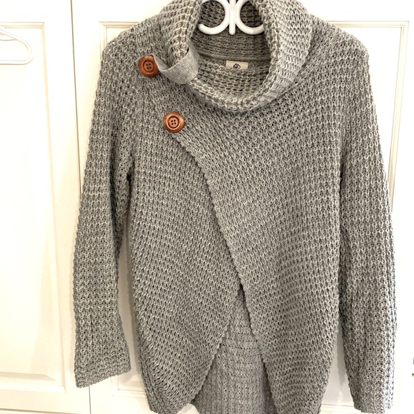 Soft sweater. Grey. Worn once. Smoke free home. - Picture 1 of 4